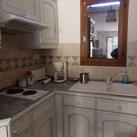 Le Pre Verger بلونفيل سور مير